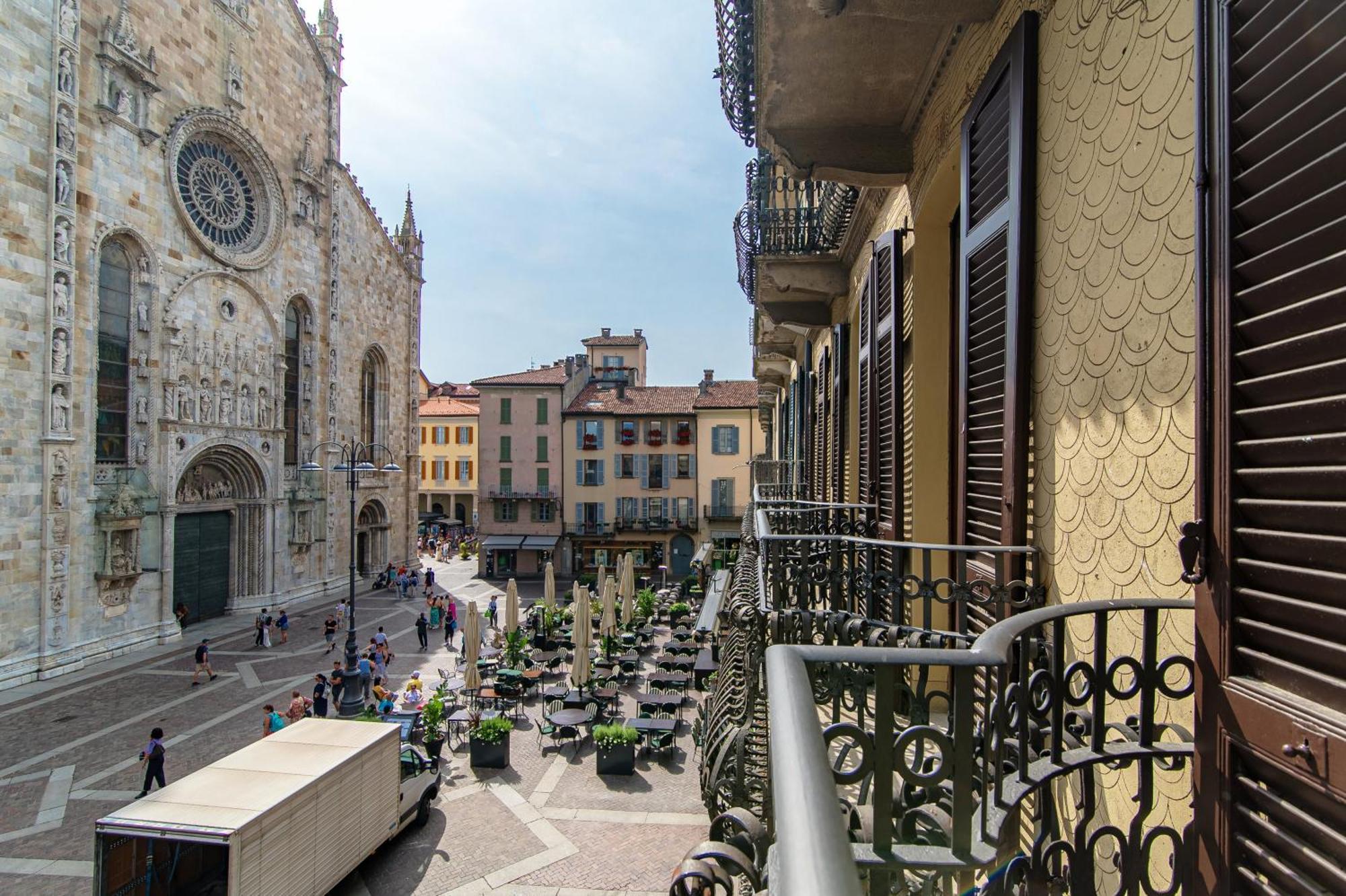Appartamento Dome'S Magic - The House Of Travelers Côme Esterno foto