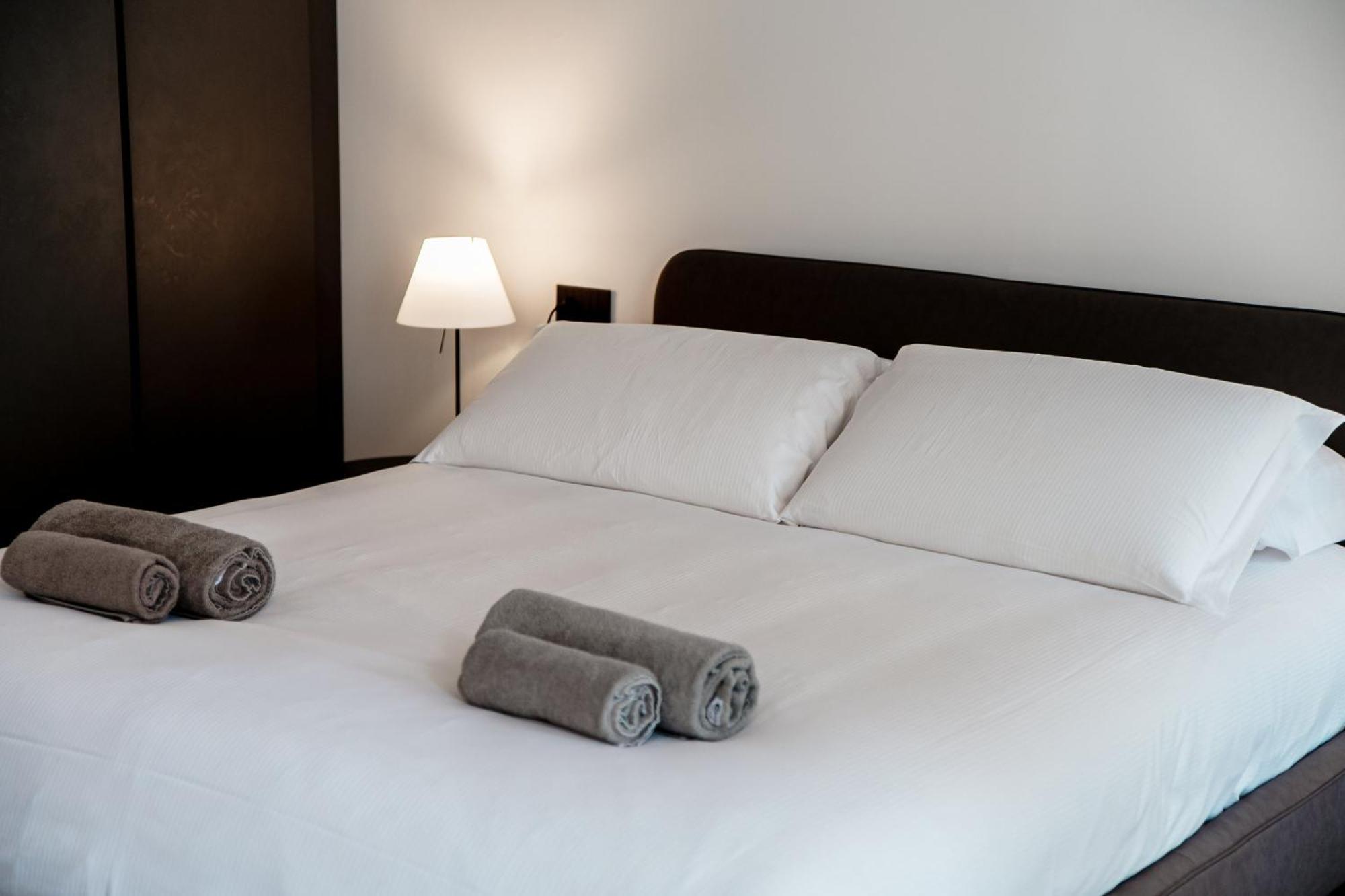 Appartamento Dome'S Magic - The House Of Travelers Côme Esterno foto