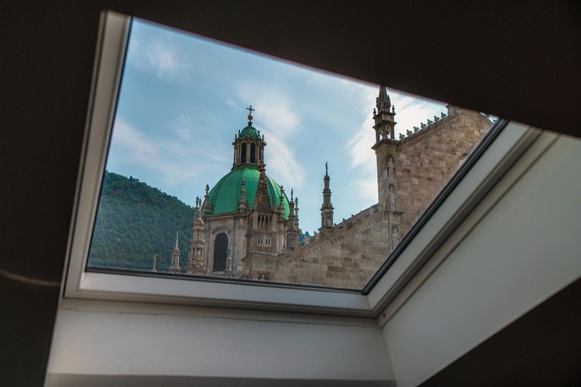 Appartamento Dome'S Magic - The House Of Travelers Côme Esterno foto