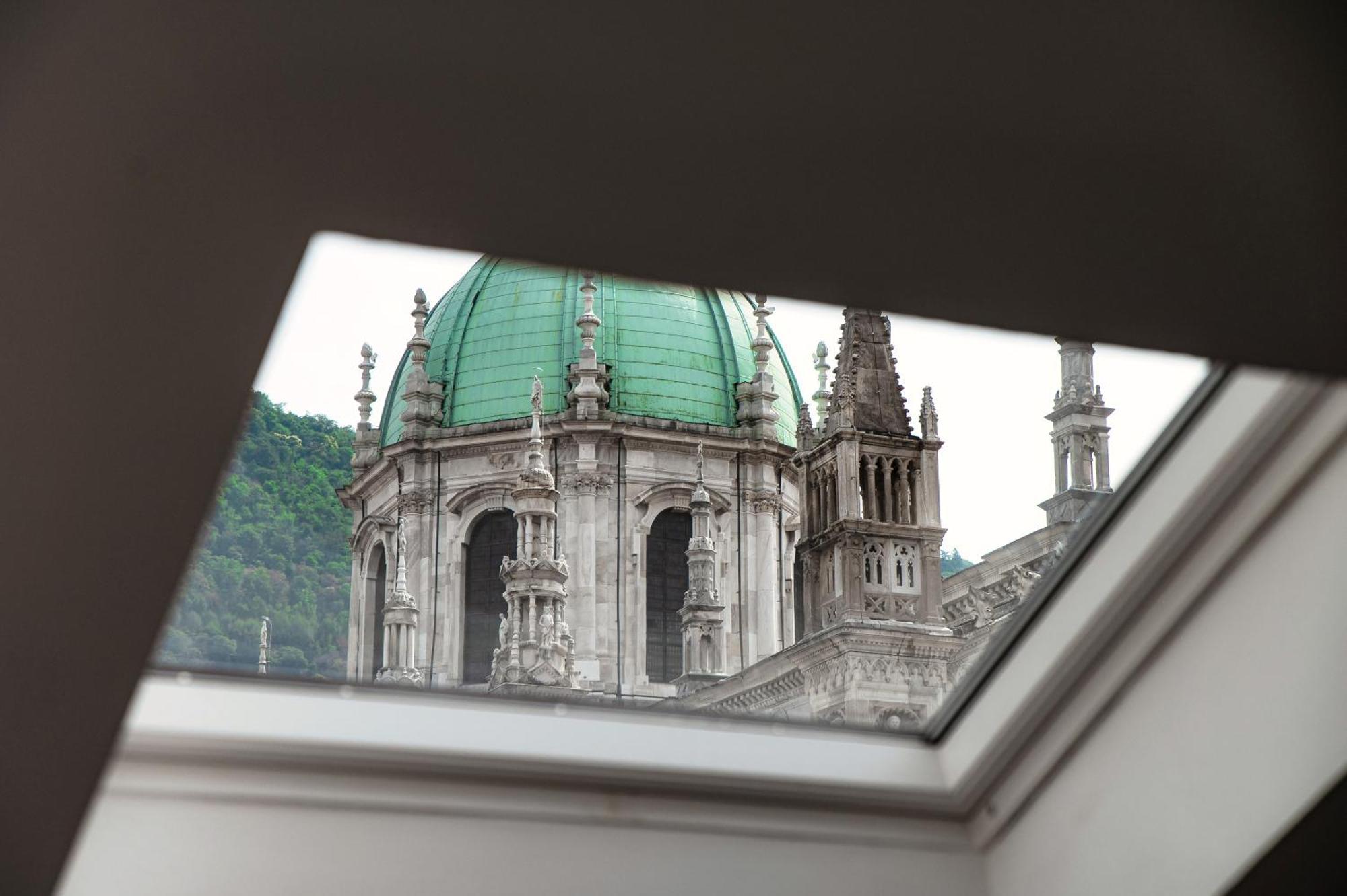 Appartamento Dome'S Magic - The House Of Travelers Côme Esterno foto